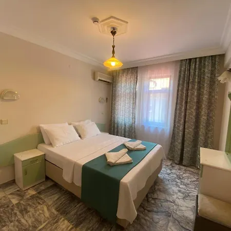 öz-ay Aparthotel